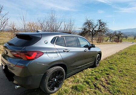 BMW X2 sDrive20i Advantage Steptronic DCT Advantage