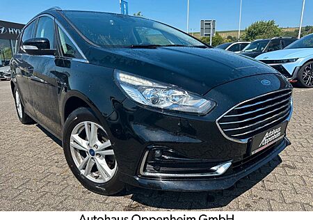 Ford S-Max Titanium