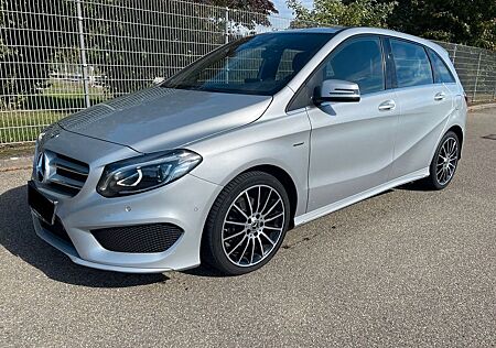 Mercedes-Benz B 180 B -Klasse B 180d AUTOMATIK AMG LINE LED KAMERA