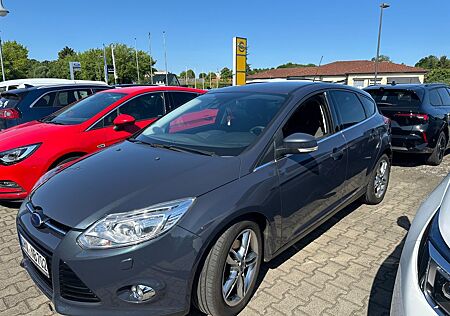 Ford Focus 1,6 EcoBoost 110kW Titanium Titanium