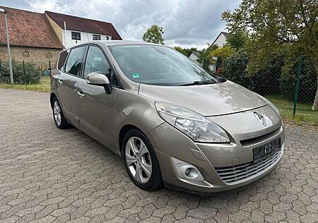 Renault Grand Scenic Dynamique dCi 160 FAP