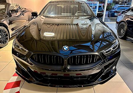 Alpina B8 Gran Coupe. Schwarz. Voll. Souverän.