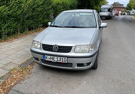 VW Polo Volkswagen 1.4 44kW Basis Basis