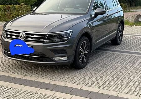 VW Tiguan Volkswagen 2.0 TDI SCR 140kW DSG 4MOTION Highlin...