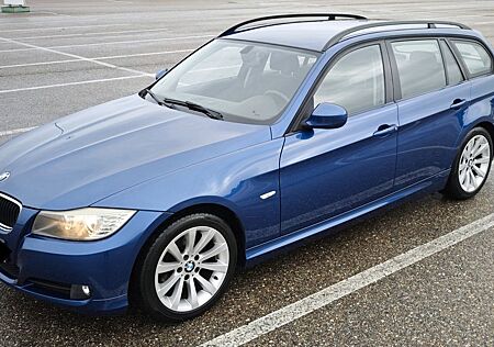 BMW 318i Touring - Motor neu/PDC/8-fach Bereift