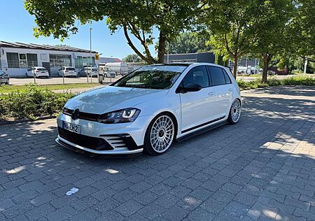 VW Golf Volkswagen 2.0 TSI DSG BMT GTI Clubsport GTI Clubsport