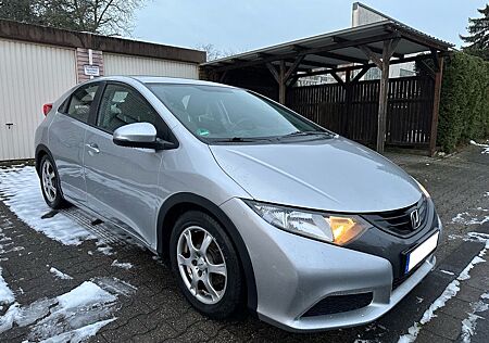 Honda Civic 1.4 Comfort * 51000 km * NAVI Klimaautomat