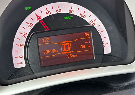 Smart ForTwo coupé 60kW EQ Batterie - LED / LED