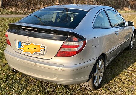 Mercedes-Benz C 180 TOPP Sportwagen KOMPRESSOR Sportcoupé -