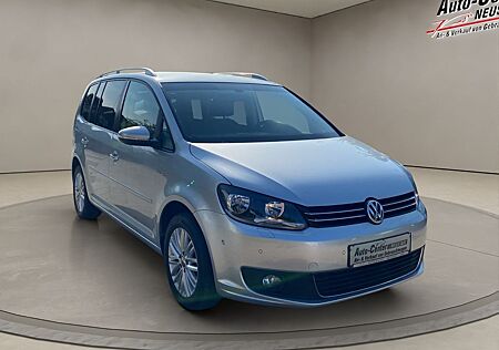 VW Touran Volkswagen Cup NAVI/PDC/KAMERA/AHK/KLIMA..