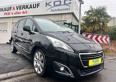 Peugeot 5008 2.0 HDi Allure /1. Hand/Panorama/Head-Up
