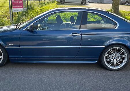 BMW 330ci in Topasblau, M Paket, gute Ausstattung