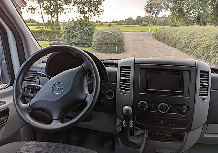 Mercedes-Benz Sprinter 216 CDI EUR6 Klima Standheizung Kamera