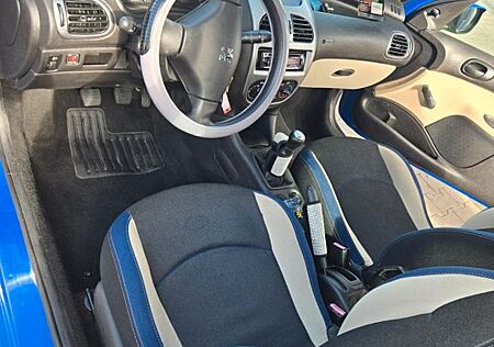 Peugeot 206 Petit Filou Cool 75 Petit Filou Cool