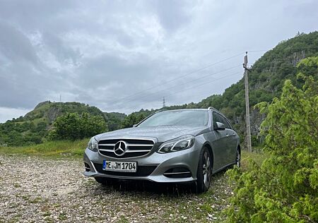 Mercedes-Benz E 300 BlueTEC T - AHK, SD, Voll-LED etc.