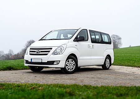 Hyundai H-1 2,5 CRDI Premium 8 Sitzer Panorama Navi Kame