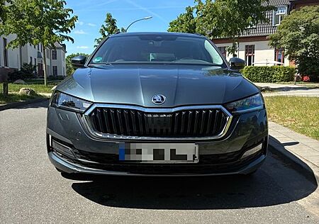 Skoda Octavia 1.0 TSI e-TEC DSG AMBITION COMBI AMB...