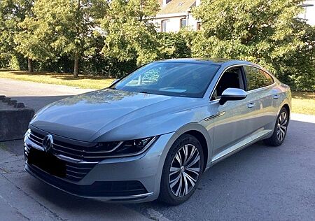 VW Arteon Volkswagen 2.0 TDI SCR DSG Elegance Elegance
