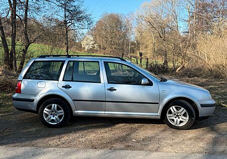 VW Golf Volkswagen 4 Kombi 1,9 TDI (AXR)