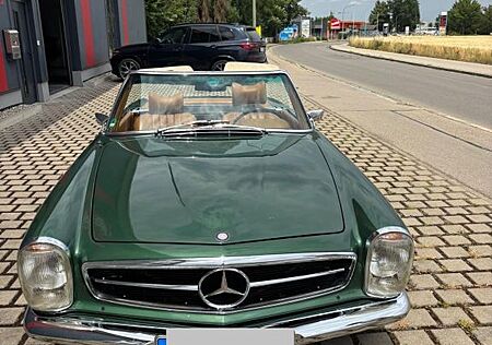 Mercedes-Benz 280 SL W113
