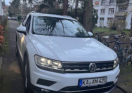 VW Tiguan Volkswagen 2.0 TSI OPF 140kW DSG 4MOTION Highlin...