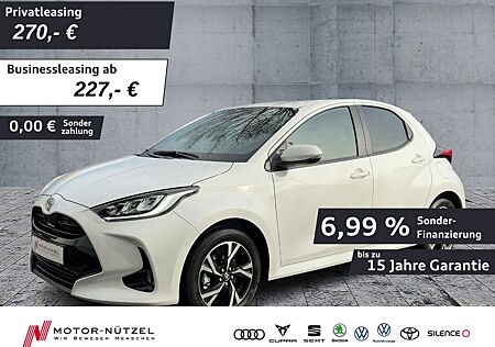 Toyota Yaris 1.5 Hybrid TEAMPLAYER LED+ACC+APP+SHZ+RFK