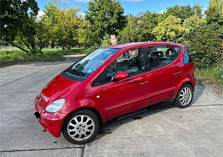 Mercedes-Benz A 190 ELEGANCE Elegance
