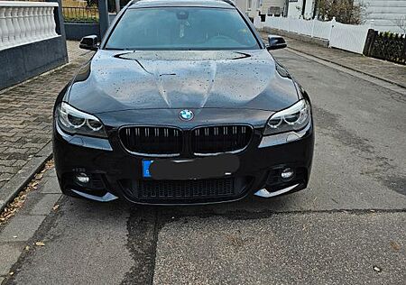 BMW 520d xDrive Touring A -