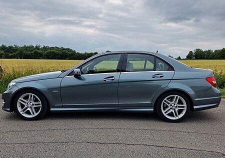 Mercedes-Benz C 250 BlueEFFICIENCY Autom. - 8-fach bereift