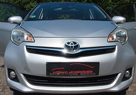Toyota Verso-S 1.33 Dual VVT-i Club AUTOMATIK