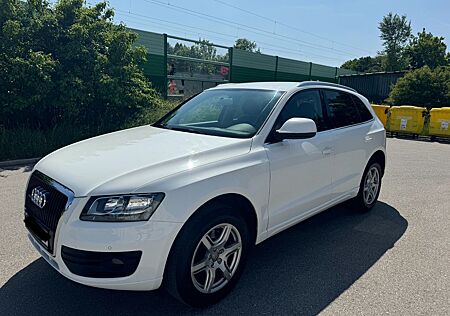 Audi Q5 3.0 TDI DPF S tronic Quattro *EURO5*NAVI*