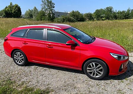 Hyundai i30 Kombi 1.4 PDE ( 2017 )