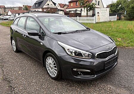 Kia Cee'd Ceed 1.6 NAVI EURO 6 KAMERA KLIMA EDITION