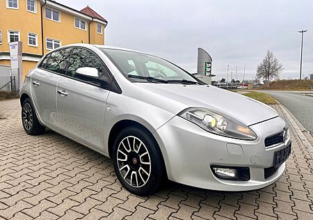 Fiat Bravo 1.4 16V - Navi - Sitzheiz. - PDC - Klima