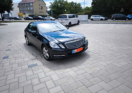 Mercedes-Benz E 200 CDI BlueEFFICIENCY -