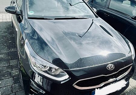 Kia Cee'd / Ceed 1.5 T-GDI DCT Vision Vision