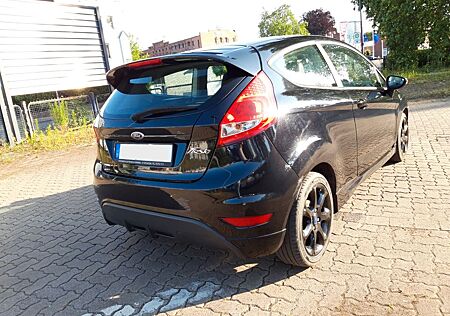 Ford Fiesta 1,6 TDCi70kW/95PS DPF S Leder Winterpaket