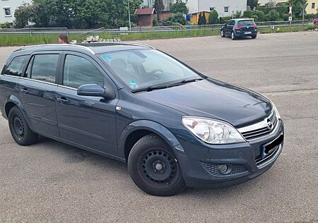Opel Astra Caravan-kein TÜV-Teilespender