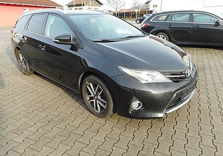 Toyota Auris Touring Sports Comfort TÜV 11/2026 AHK
