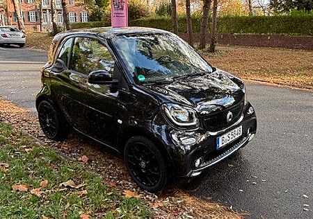 Smart ForTwo Coupe 66kW Automatik Panorama Navi 1.Hand