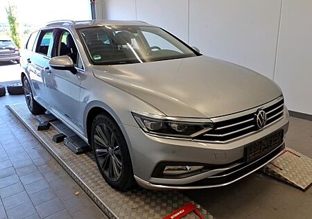 VW Passat Variant Volkswagen Elegance Navi Matrix LED DAB ACC