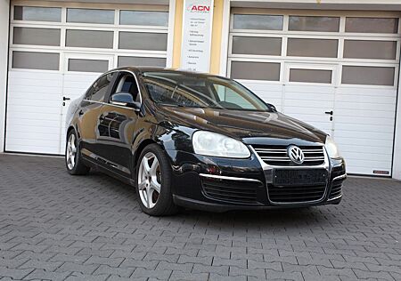 VW Jetta Volkswagen V Comfortline TÜV NEU