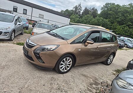 Opel Zafira C Tourer Active