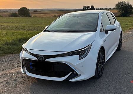 Toyota Corolla 2.0 Hybrid Lounge