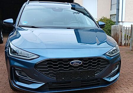 Ford Focus 1,0 EcoB Hyb 92kW ST-Line Style Turnie...