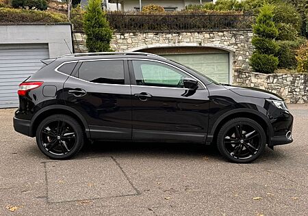 Nissan Qashqai 1.6 dCi DPF Black Edition Black Edition