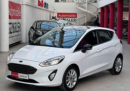 Ford Fiesta Titanium Sitzhzg PDC AppLink heizbare FS