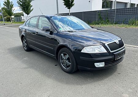 Skoda Octavia Lim. Ambiente,Automatik,PDC,Klima