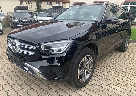 Mercedes-Benz GLC 300 GLC 300e 4Matic*360KAM*Off-Road*LED*CarPlay
