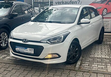 Hyundai i20 YES!